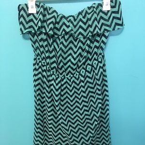 ✨Chevron high/low Dress 👗✨